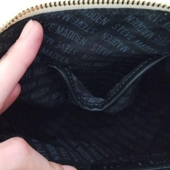 Steve Madden Floral Shoulder Bag with Gold-Tone hardware - Picture 6 of 14